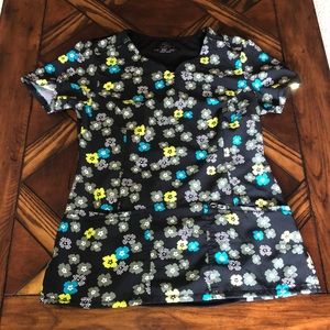 Scrub Top - Cherokee Infinity